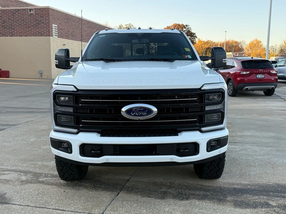 2026 Ford Super Duty 5th Gen - Image 10 of 12