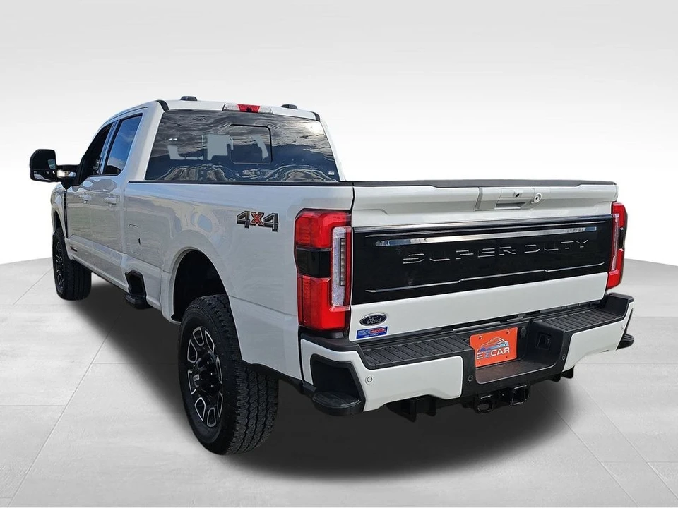2026 Ford Super Duty 5th Gen - Image 15 of 21