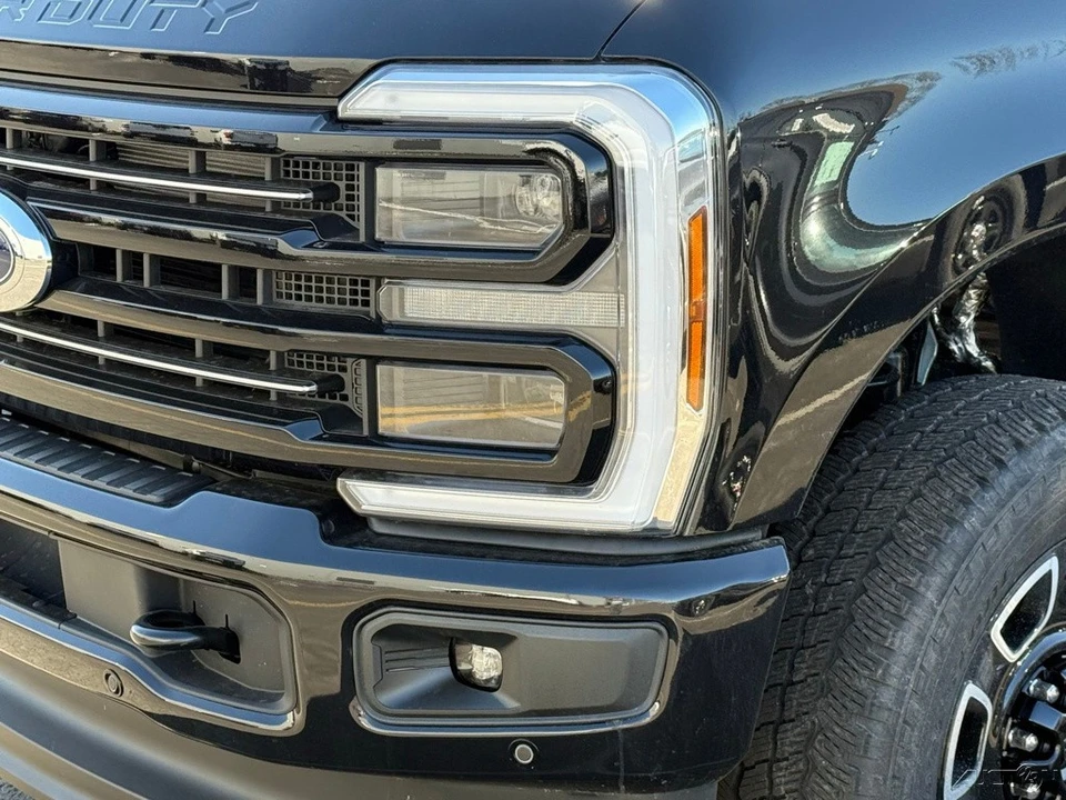 2026 Ford Super Duty 5th Gen - Image 10 of 12