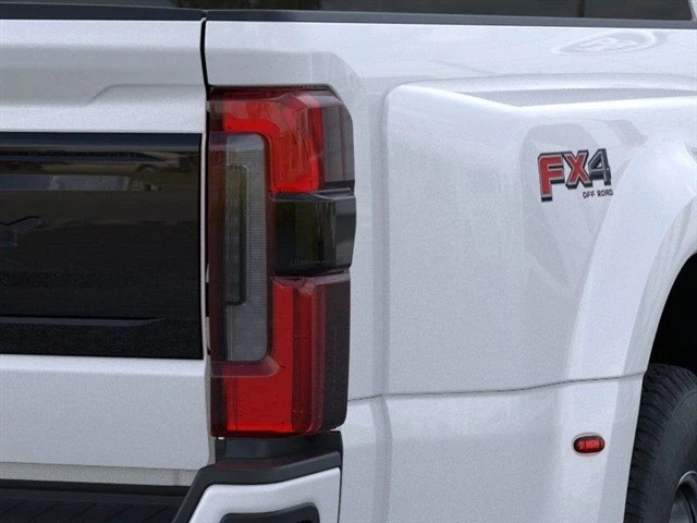 2026 Ford Super Duty 5th Gen - Image 21 of 21