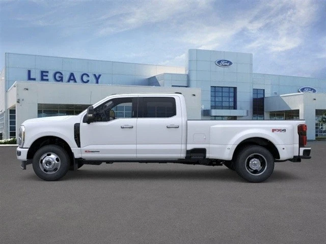 2026 Ford Super Duty 5th Gen - Image 3 of 21