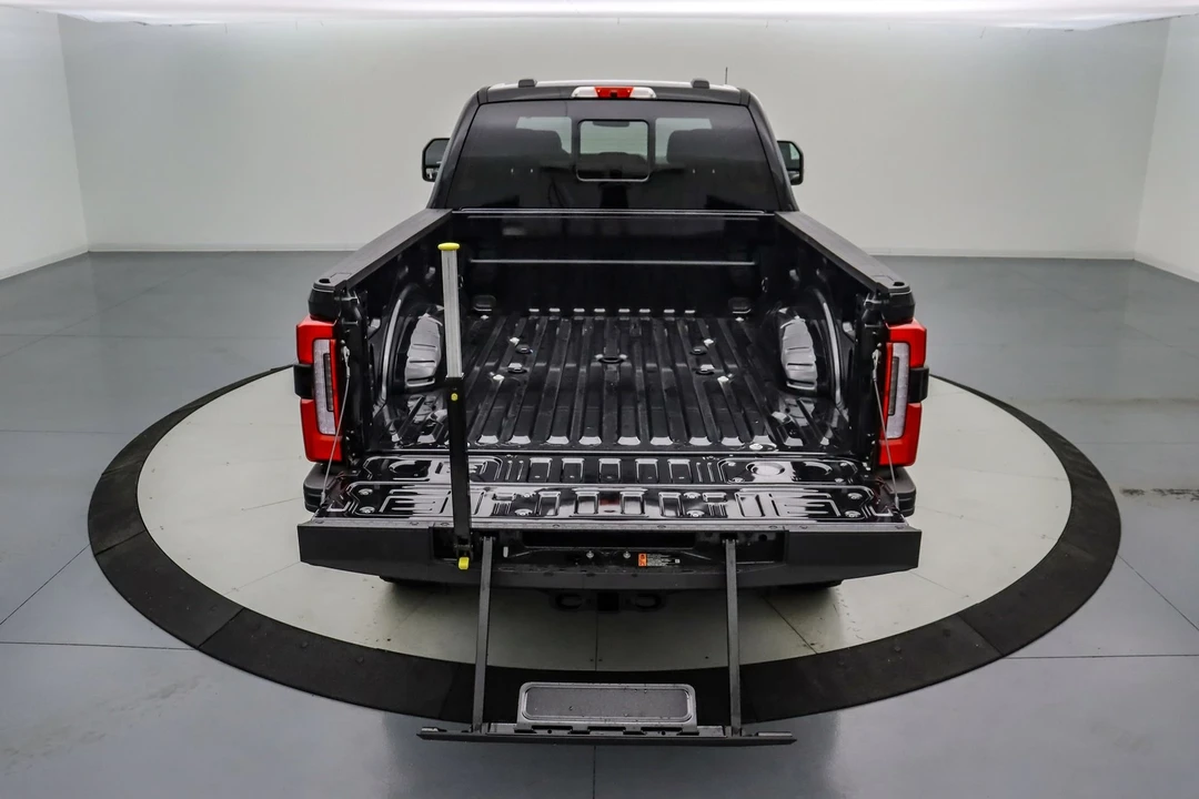 2026 Ford Super Duty 5th Gen - Image 7 of 21