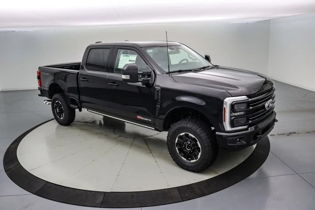 2026 Ford Super Duty 5th Gen - Image 2 of 21