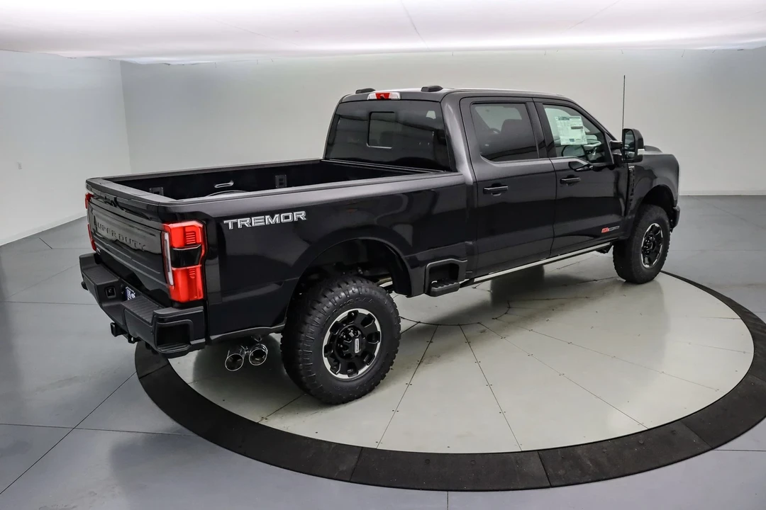 2026 Ford Super Duty 5th Gen - Image 5 of 21