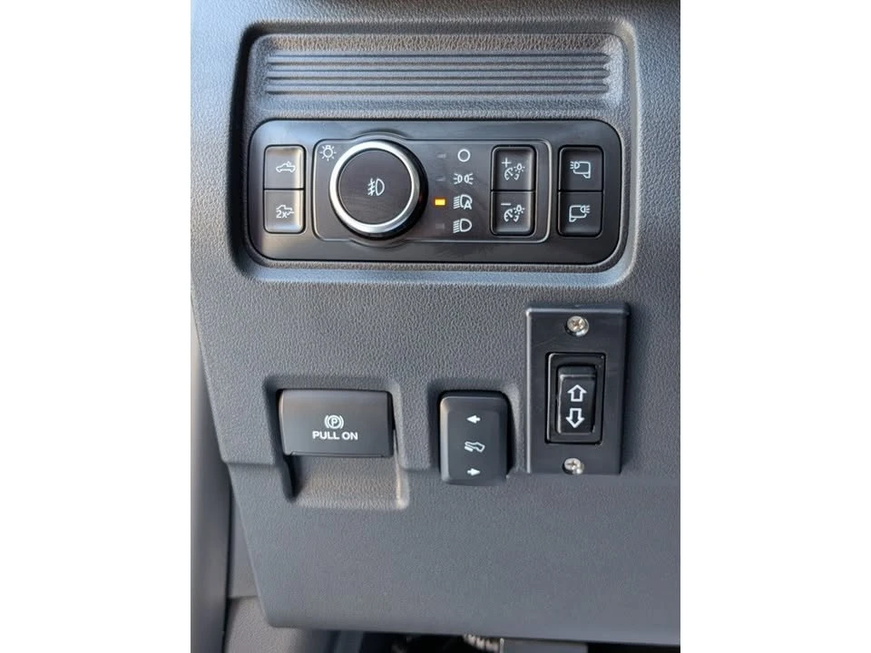2026 Ford Super Duty 5th Gen - Image 12 of 20