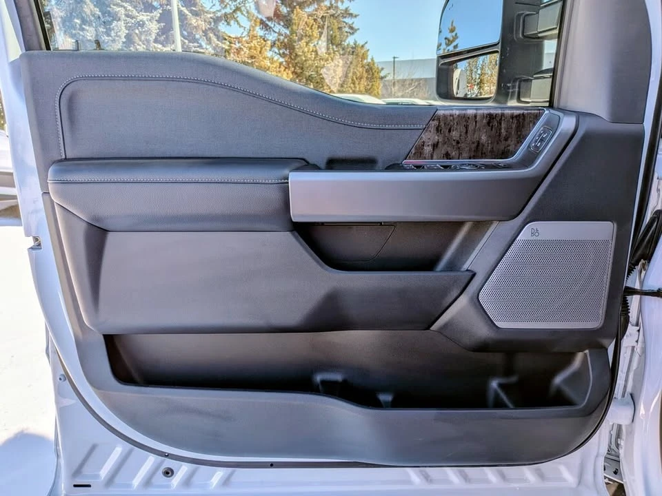 2026 Ford Super Duty 5th Gen - Image 9 of 19