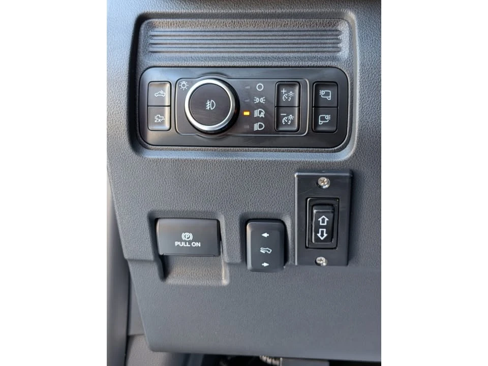 2026 Ford Super Duty 5th Gen - Image 11 of 19