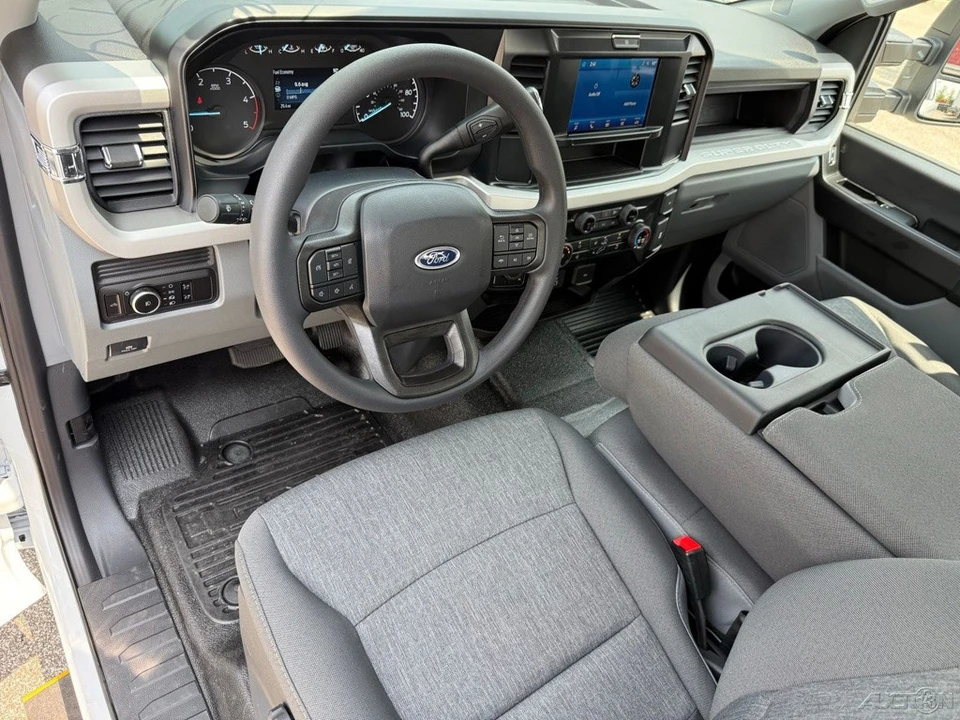 2026 Ford Super Duty 5th Gen - Image 10 of 12