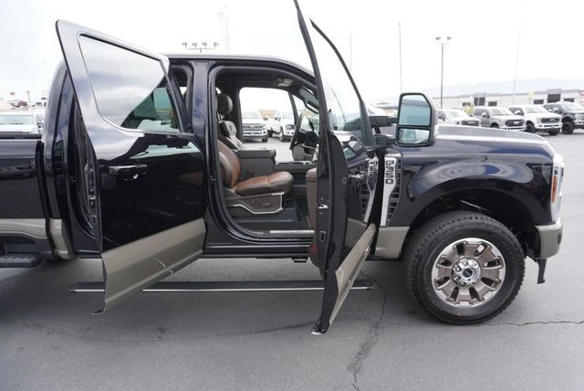 2026 Ford Super Duty 5th Gen - Image 27 of 31