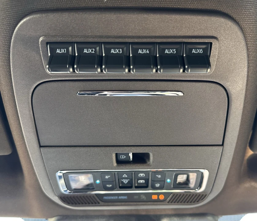 2026 Ford Super Duty - Image 29 of 31