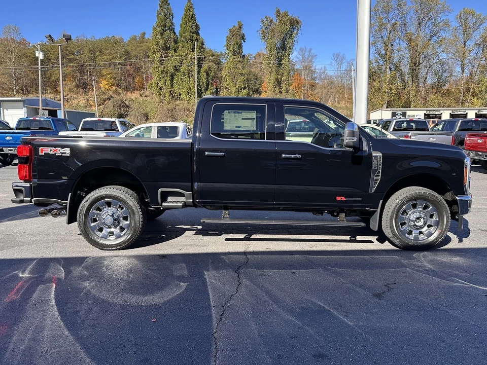 2026 Ford Super Duty - Image 5 of 31