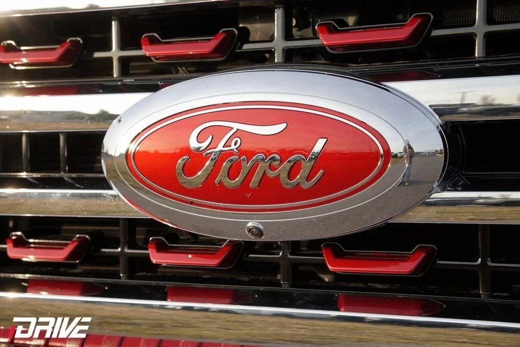 2026 Ford Super Duty 5th Gen - Image 17 of 21