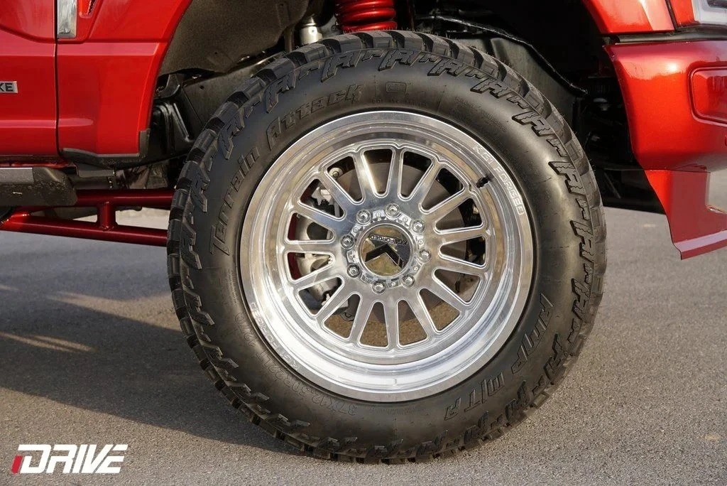2026 Ford Super Duty 5th Gen - Image 15 of 21