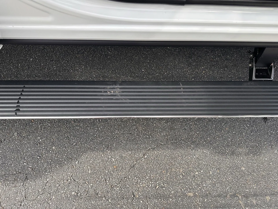 2026 Ford Super Duty 5th Gen - Image 17 of 31
