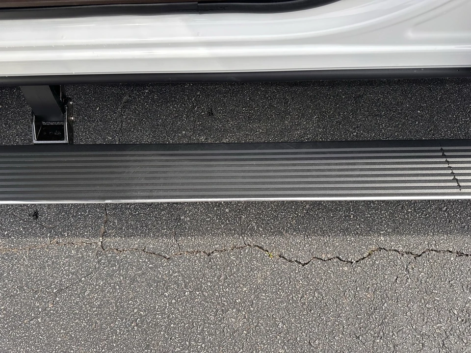 2026 Ford Super Duty 5th Gen - Image 12 of 31