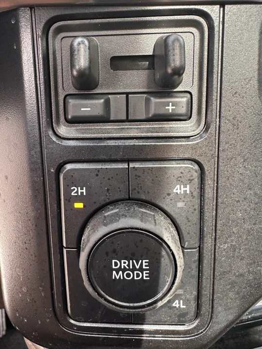 2026 Ford Super Duty 5th Gen - Image 22 of 31