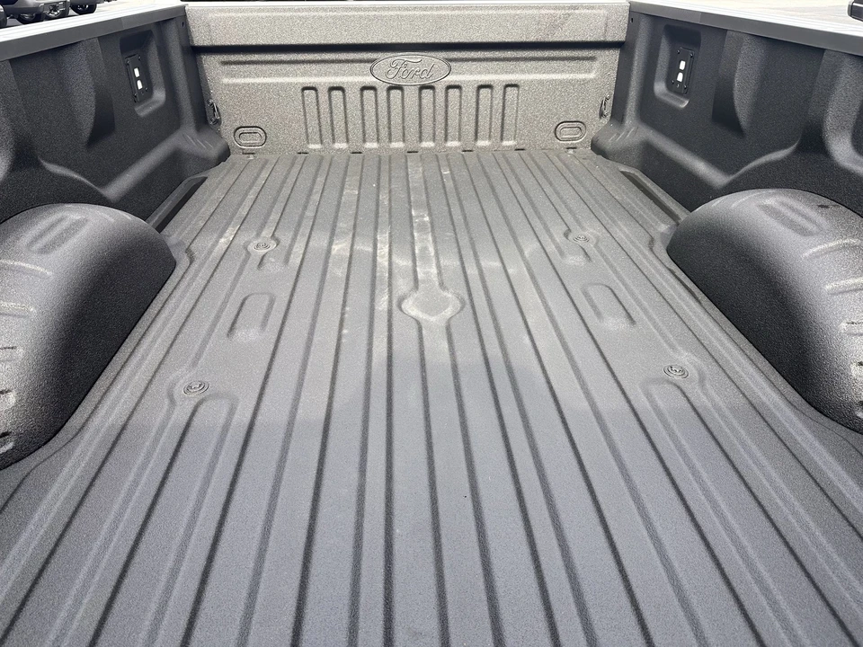 2026 Ford Super Duty 5th Gen - Image 9 of 31