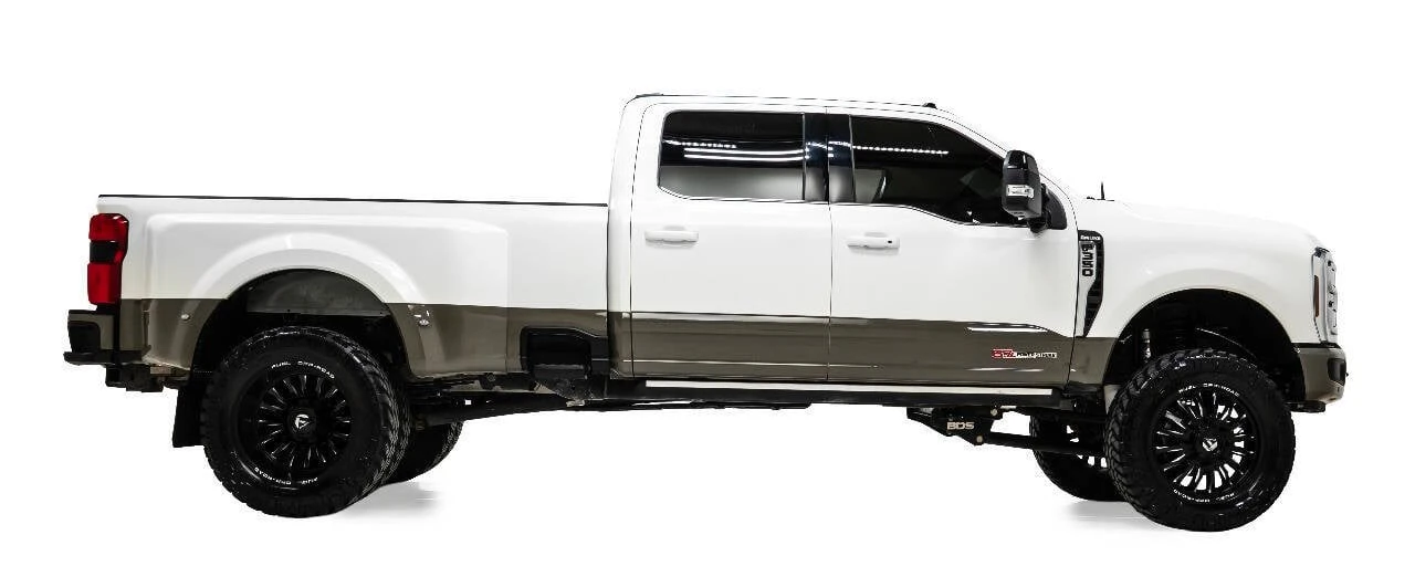 2026 Ford Super Duty 5th Gen - Image 5 of 12