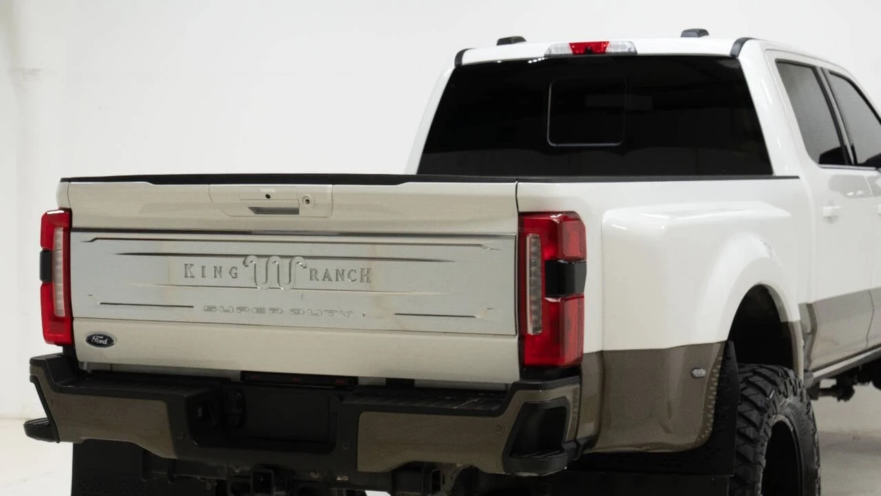 2026 Ford Super Duty 5th Gen - Image 12 of 12