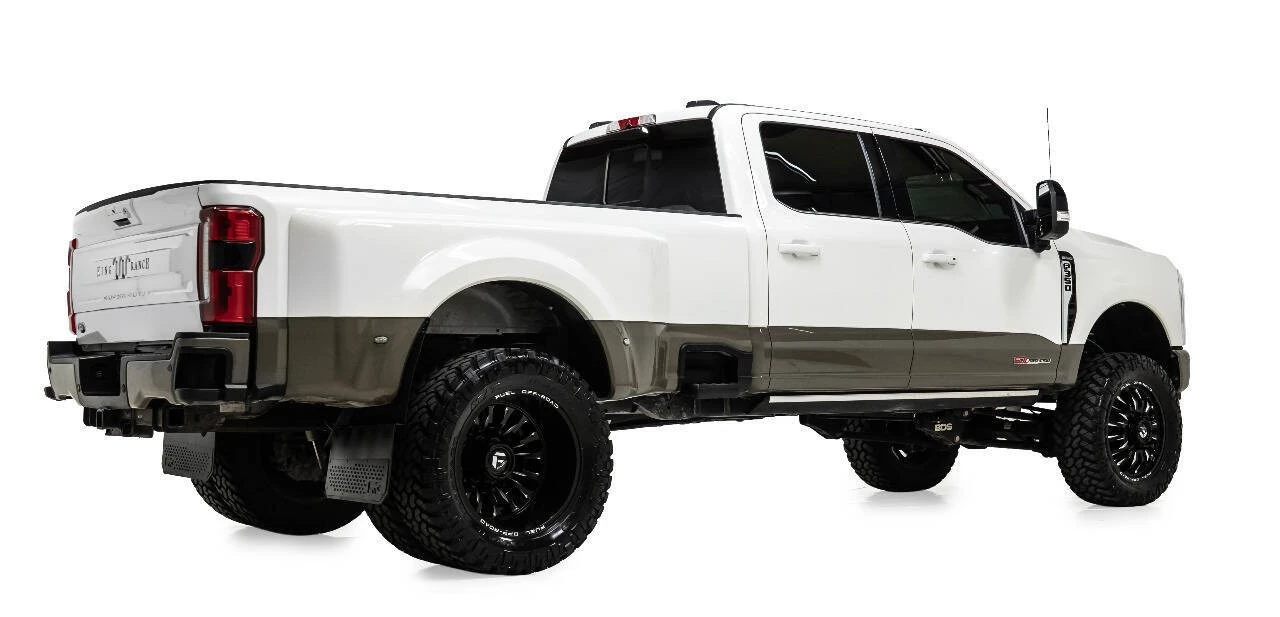 2026 Ford Super Duty 5th Gen - Image 3 of 12