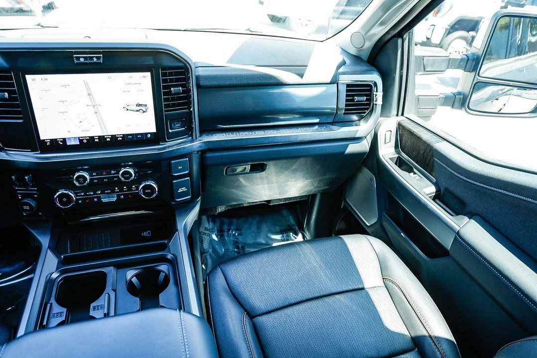 2026 Ford Super Duty 5th Gen - Image 15 of 31