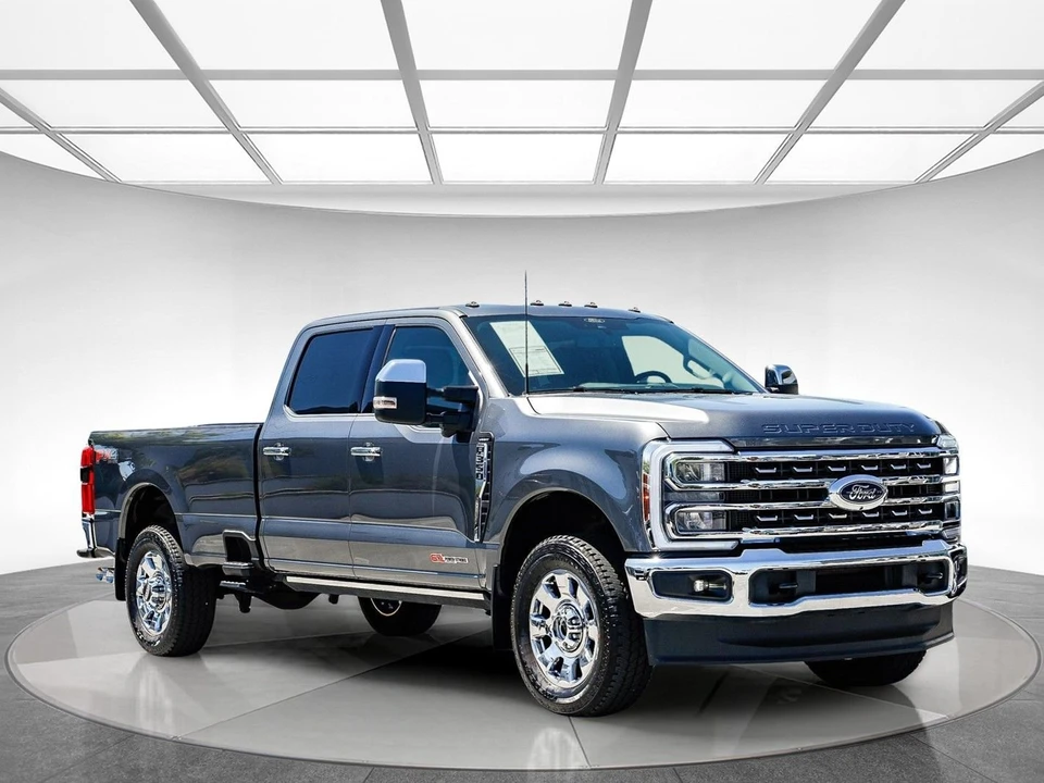 2026 Ford Super Duty 5th Gen - Image 5 of 31