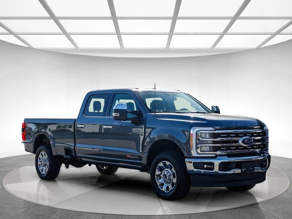 2026 Ford Super Duty 5th Gen - Image 5 of 31
