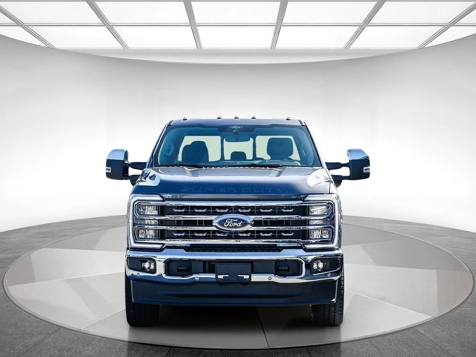 2026 Ford Super Duty 5th Gen - Image 6 of 31