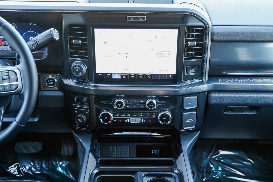 2026 Ford Super Duty 5th Gen - Image 11 of 31