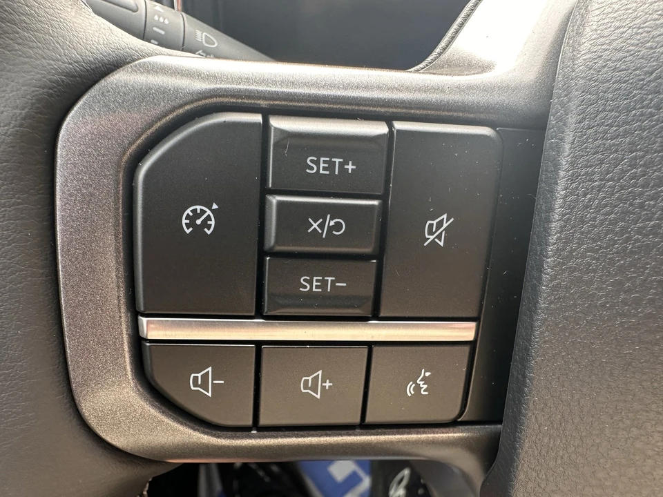 2026 Ford Super Duty 5th Gen - Image 22 of 31