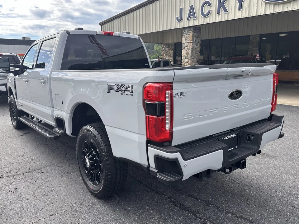 2026 Ford Super Duty 5th Gen - Image 8 of 31