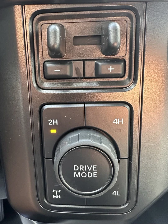 2026 Ford Super Duty 5th Gen - Image 21 of 31
