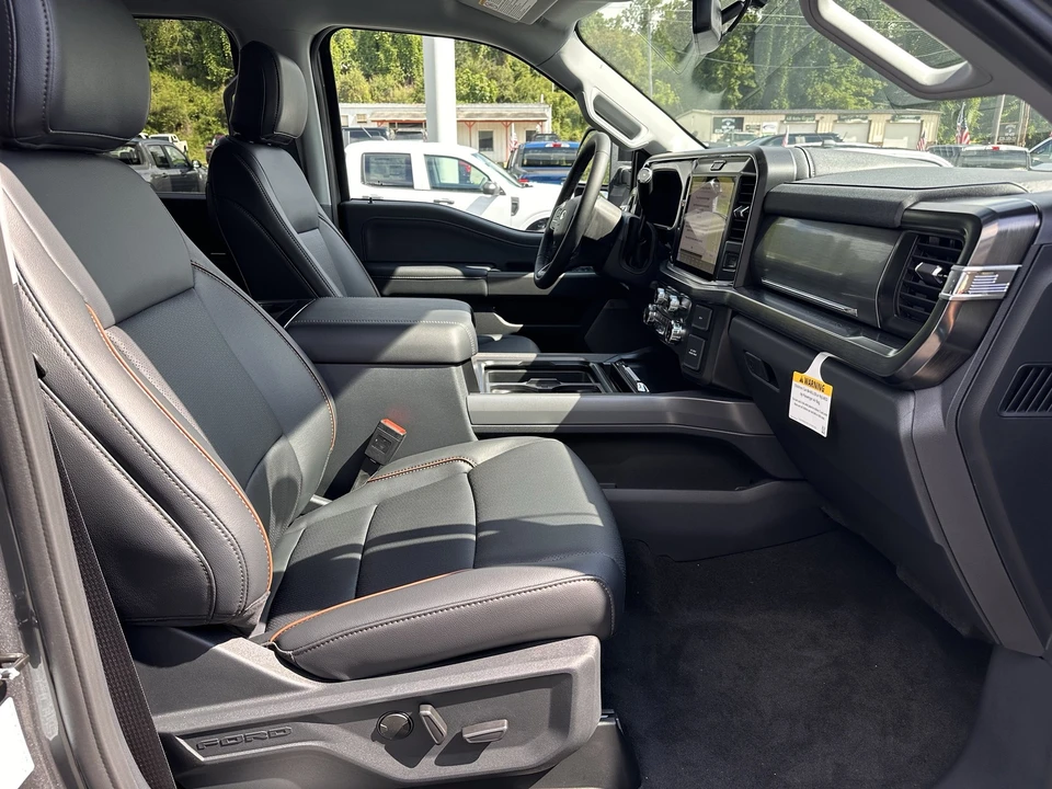 2026 Ford Super Duty 5th Gen - Image 16 of 31