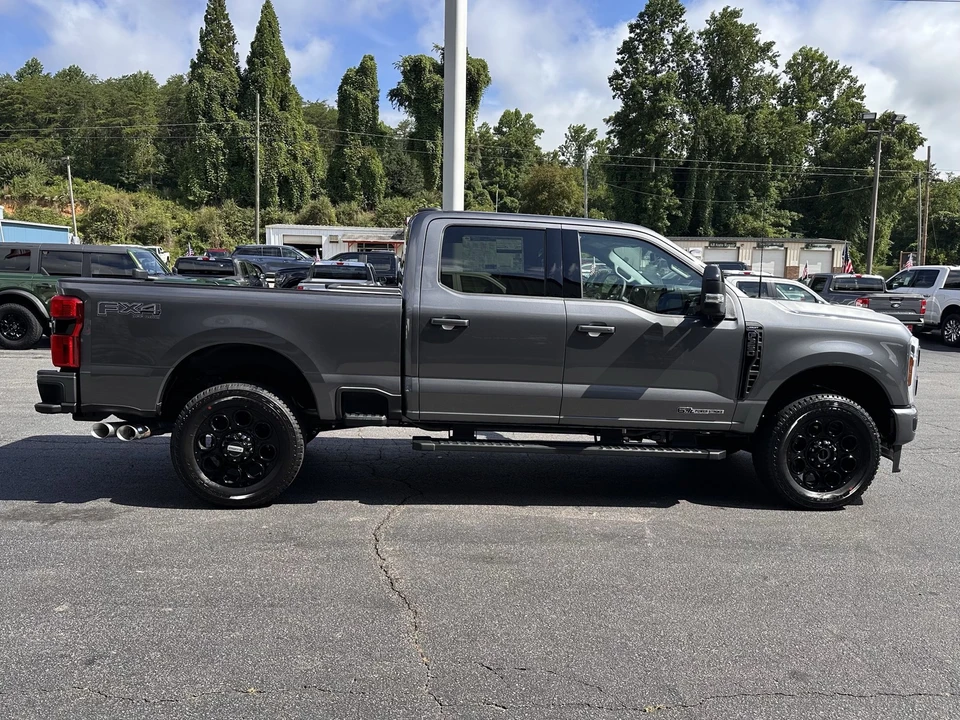 2026 Ford Super Duty 5th Gen - Image 6 of 31