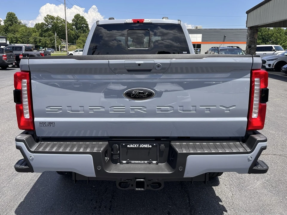 2026 Ford Super Duty 5th Gen - Image 7 of 31