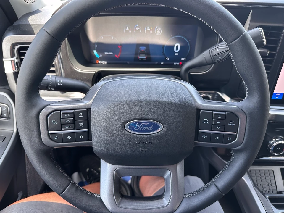 2026 Ford Super Duty 5th Gen - Image 21 of 31