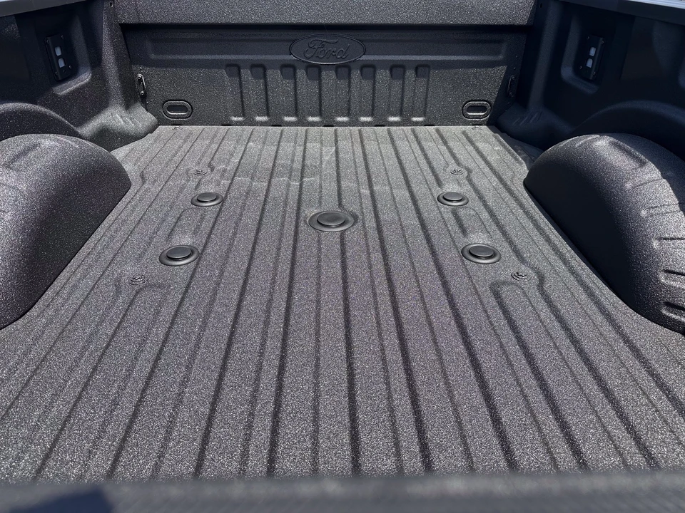 2026 Ford Super Duty 5th Gen - Image 9 of 31