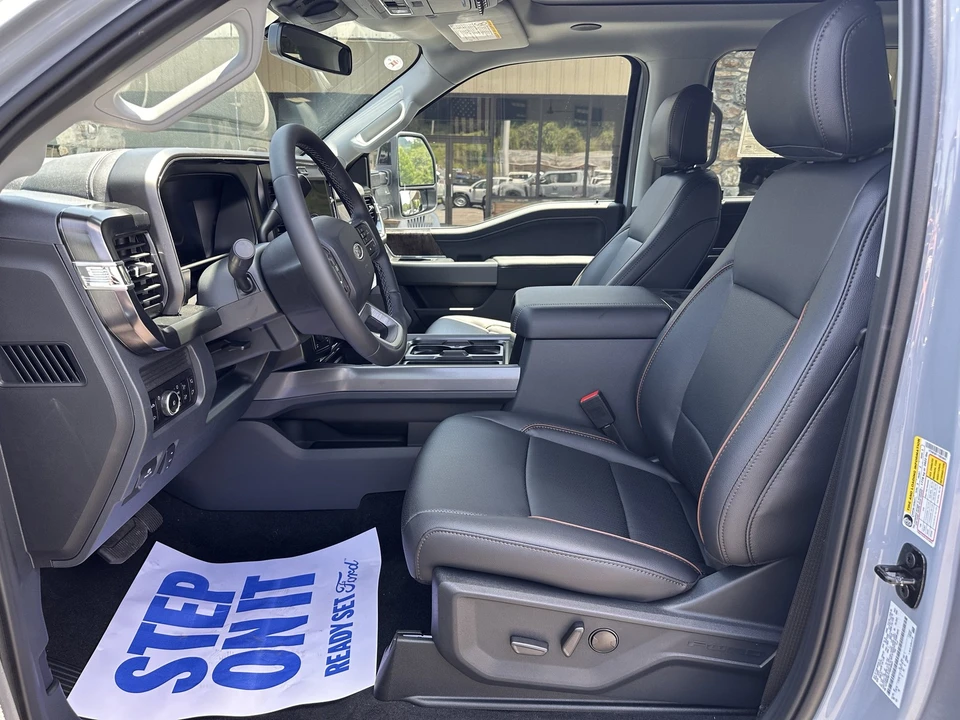 2026 Ford Super Duty 5th Gen - Image 11 of 31