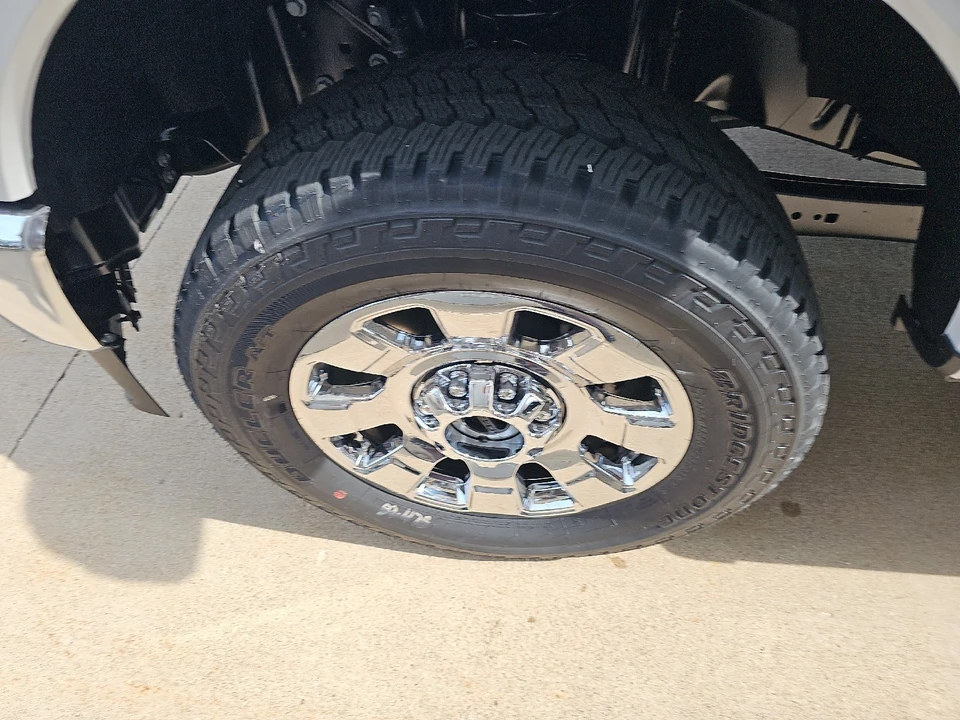 2026 Ford Super Duty 5th Gen - Image 21 of 30
