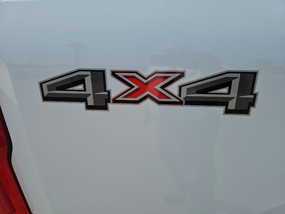 2026 Ford Super Duty 5th Gen - Image 14 of 30