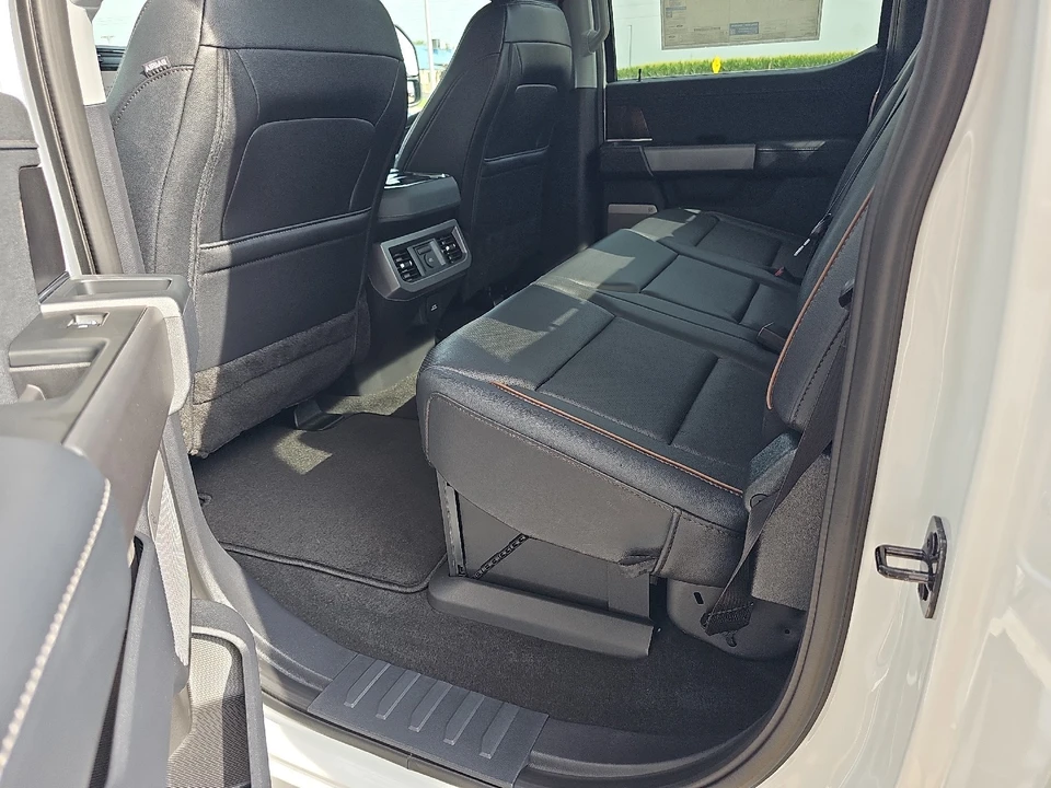 2026 Ford Super Duty 5th Gen - Image 20 of 30