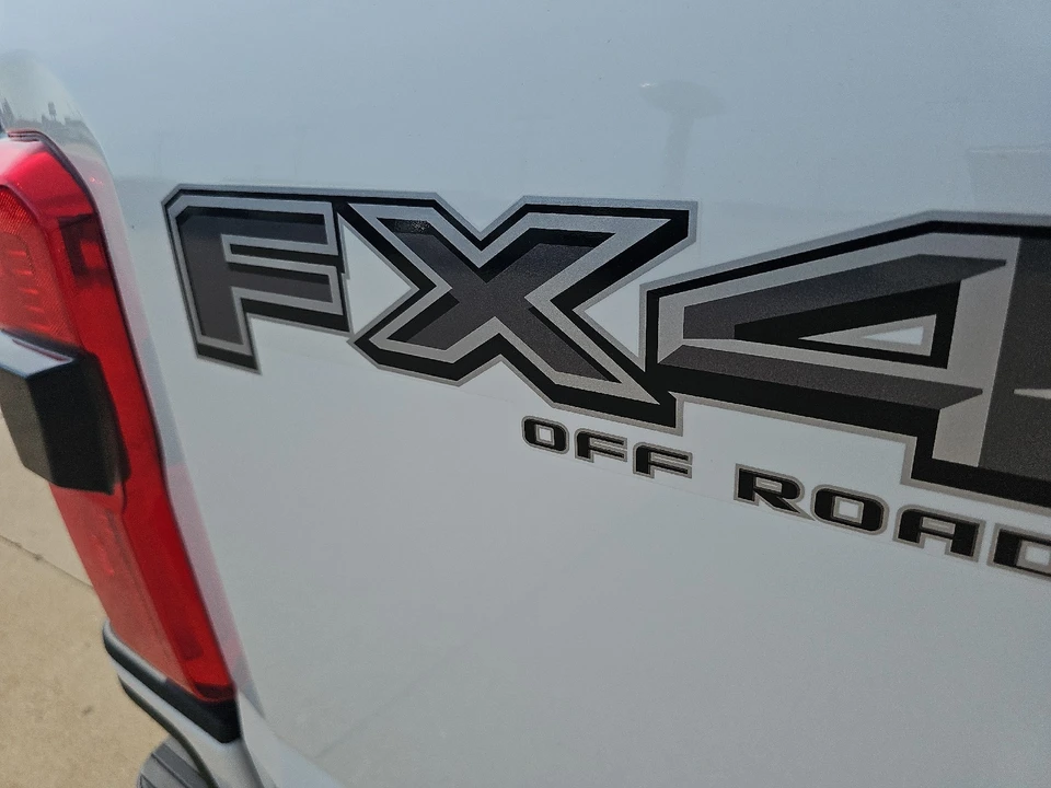 2026 Ford Super Duty 5th Gen - Image 15 of 28