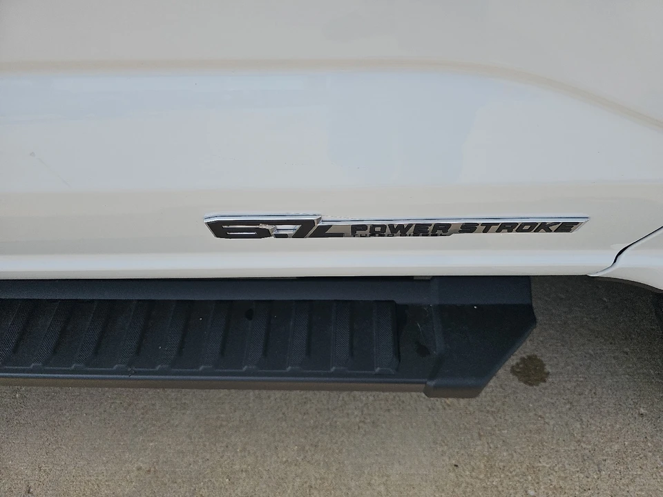 2026 Ford Super Duty 5th Gen - Image 6 of 28