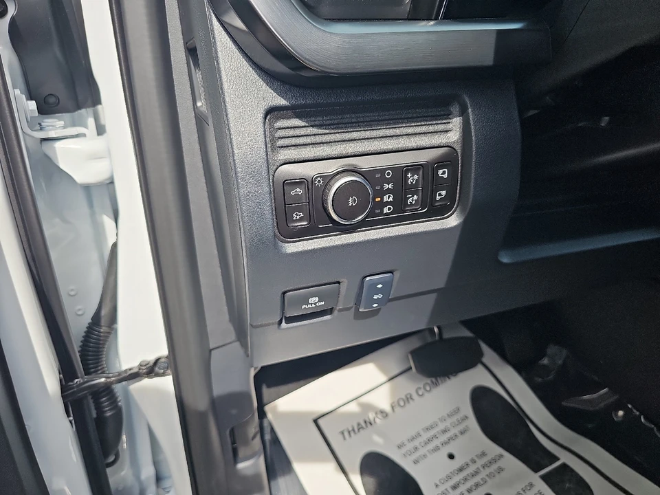 2026 Ford Super Duty 5th Gen - Image 23 of 28