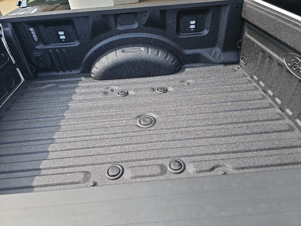 2026 Ford Super Duty 5th Gen - Image 13 of 28