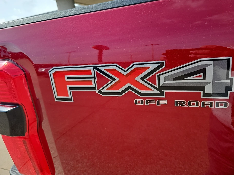 2026 Ford Super Duty 5th Gen - Image 14 of 28