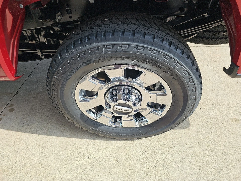 2026 Ford Super Duty 5th Gen - Image 18 of 28