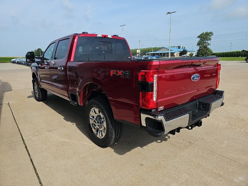 2026 Ford Super Duty 5th Gen - Image 17 of 28