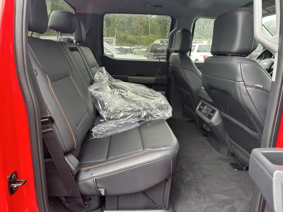 2026 Ford Super Duty 5th Gen - Image 17 of 31