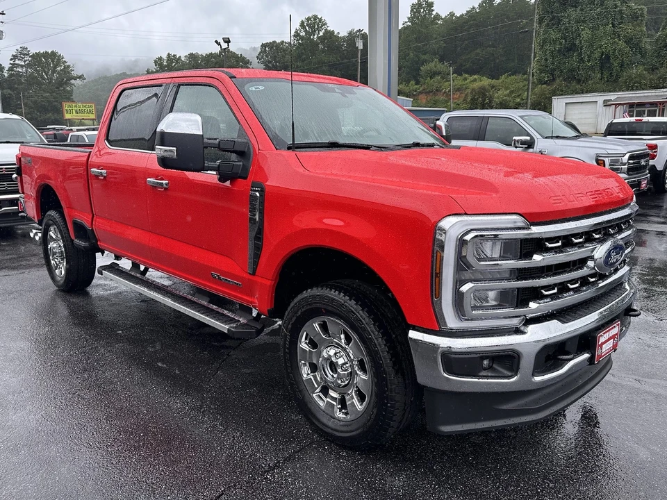 2026 Ford Super Duty 5th Gen - Image 4 of 31